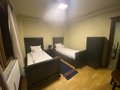 Hostal Luxury Villa Medusa Temple