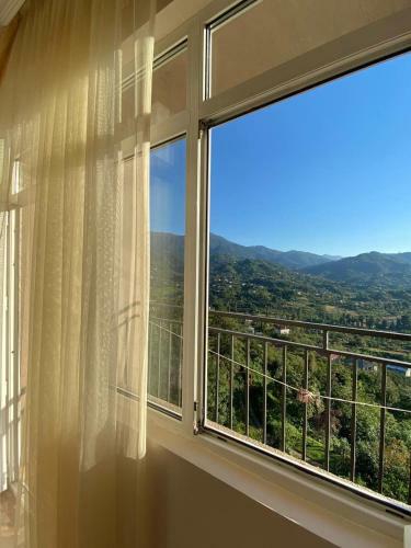 Hostal Chakvi View Guest House