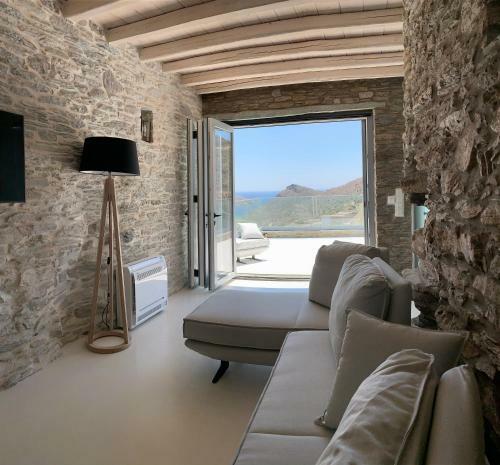 Heliades Villas Suites With Private Pool