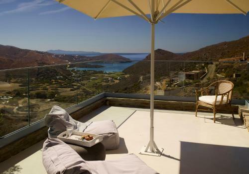 Heliades Villas Suites With Private Pool