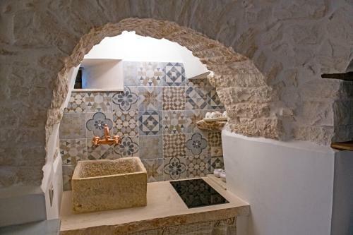 Trulli Domangi ?trullo Antonio?