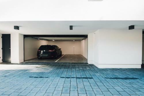 Fully Equipped 1br Apartment W Parking Garage