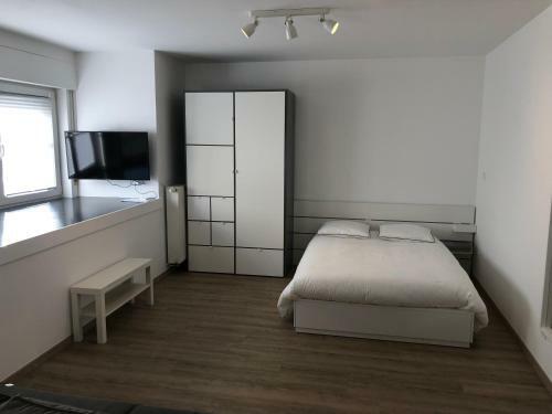 Apartamento Studio Close From Train Station And Shops