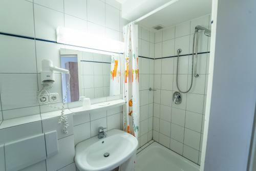 Hostal Pension Und Cafe Purzelbaum