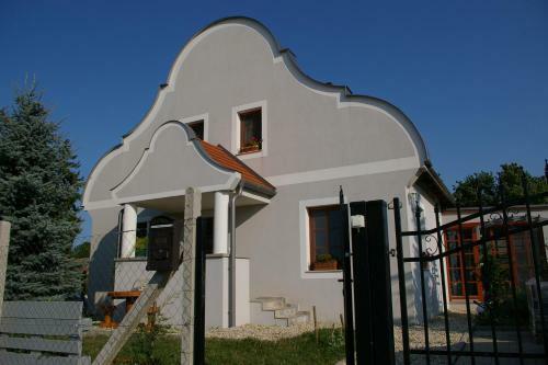 S�rk�nyh�zi Apartman Barnag