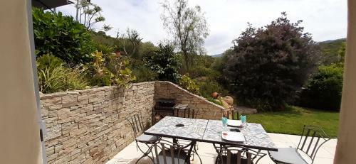 Apartamento Studio 5min Plage Agosta