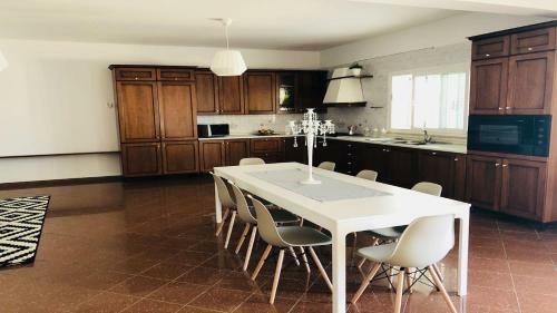 Apartamento Whitevilla