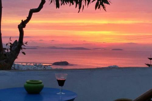 Zephyrus Sunset House. Amazing View And Privacy!