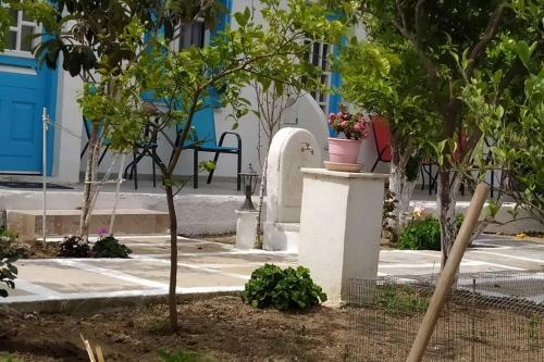 Perivoli 1-chora(5min Away From The Center By Car)