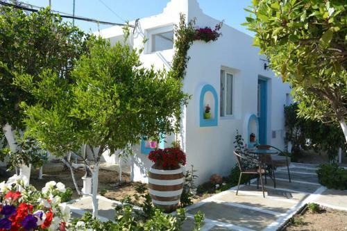 Perivoli 1-chora(5min Away From The Center By Car)