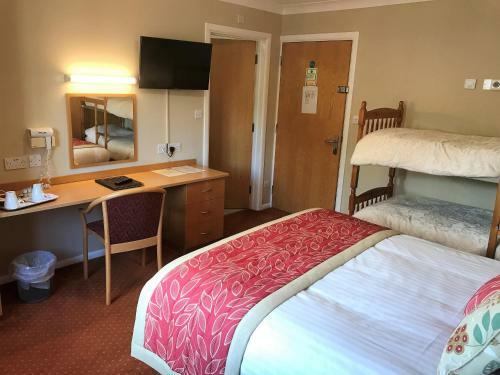 Sandpiper Hotel & Restaurant