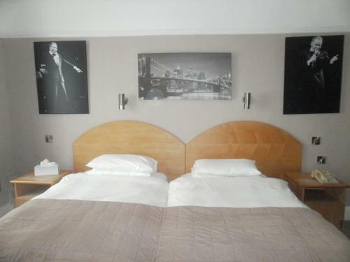 Hotel Celebrity
