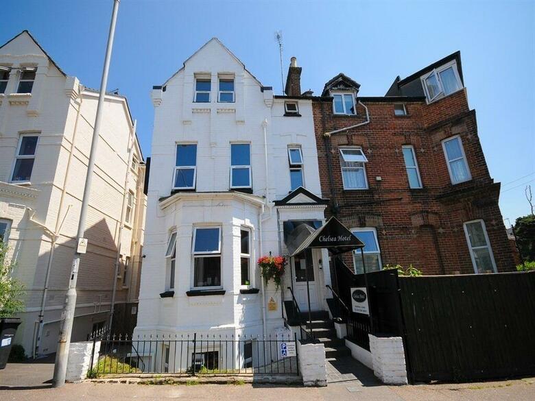 Hostal Chelsea Hotel