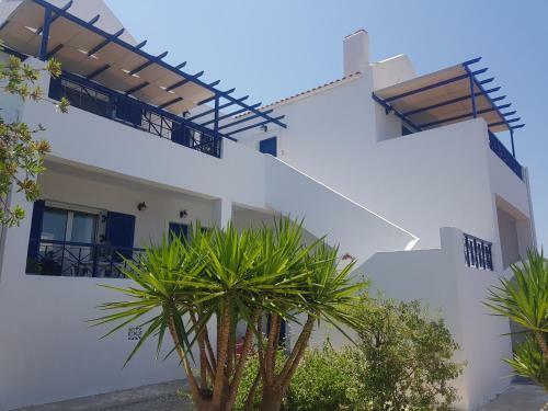 Apartamento 4 Ambelia Paradise