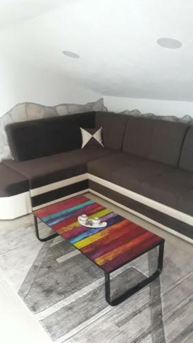 Dachgeschosswohnung Apartments Petrovic