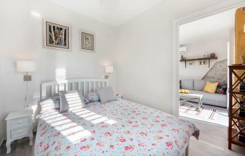 Izabela Apartment With Swimming Pool