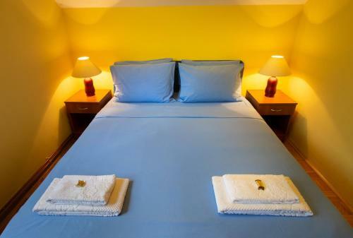 Hostal Apartments Mery