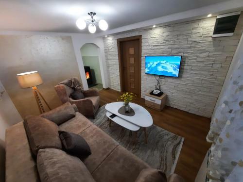 Apartamento Dion Kola?in