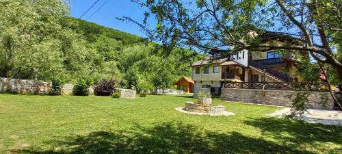 Apartamento Kula Bor