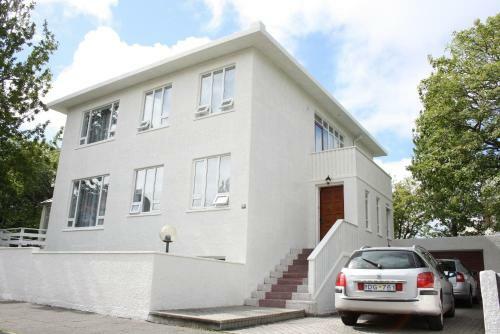 Hostal Baldursbr� Guesthouse Tjarnargata