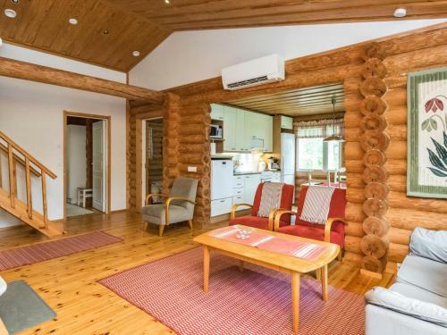 Holiday Home Lahukka