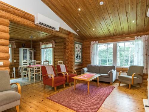 Holiday Home Lahukka