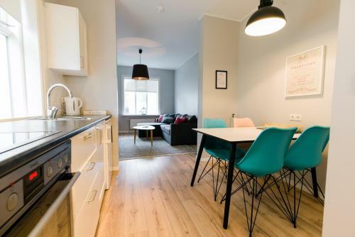 Baldur Apartments