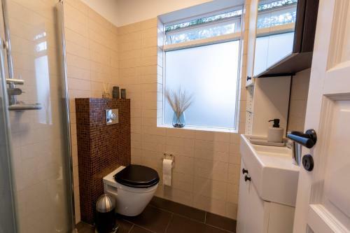 Apartamento Lovely One Bedroom Rental With Patio