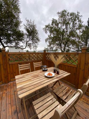 Apartamento Lovely One Bedroom Rental With Patio