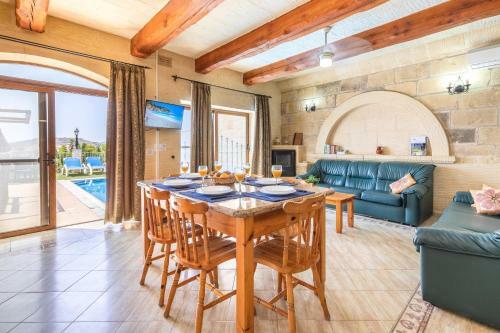Villa Pergola Farmhouses Gozo
