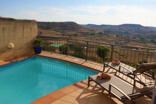 Sea Valley Holiday Home