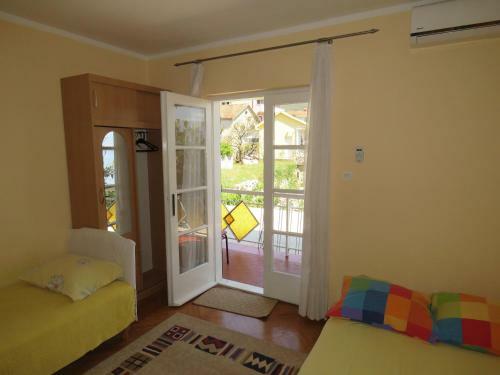 Hostal Rooms Beba
