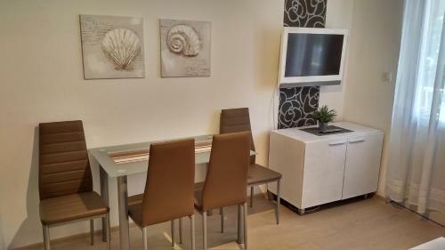 Apartmani Amfora - Igalo