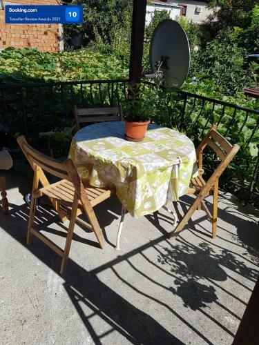 Stavrov Apartment
