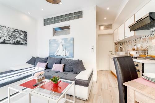 B&B Antigona