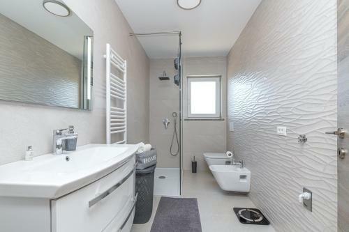Hostal Sunrise Rooms Bale