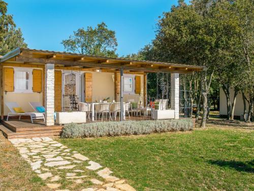 Holiday Home Mon Perin - Roj612