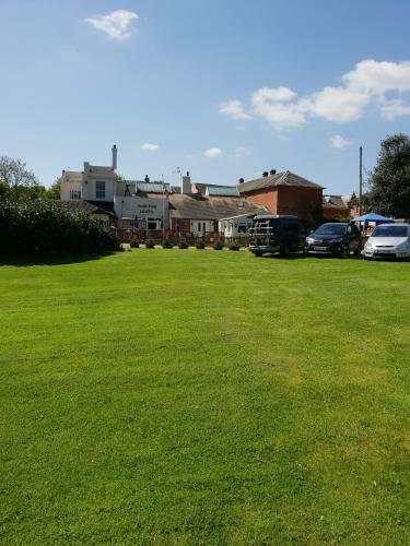 Judds Folly Hotel