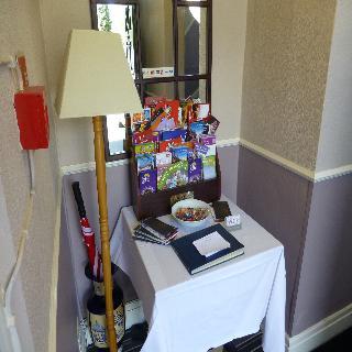 Hostal Prince Hotel