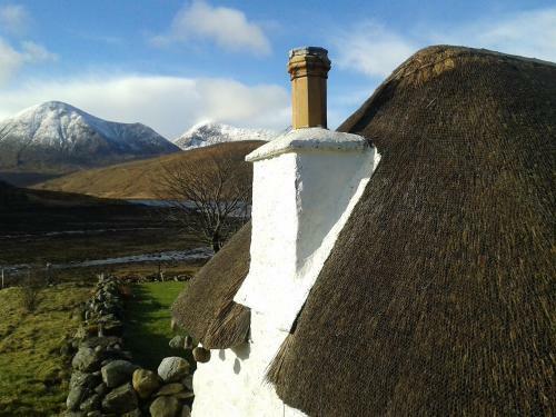 Villa Katie Ann's Thatched Cottage