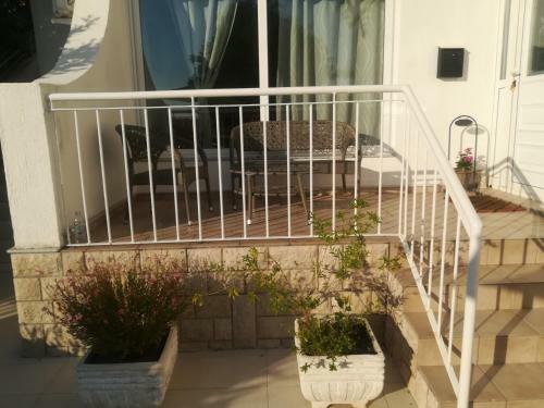 Apartmani Ivi? Paka Rab