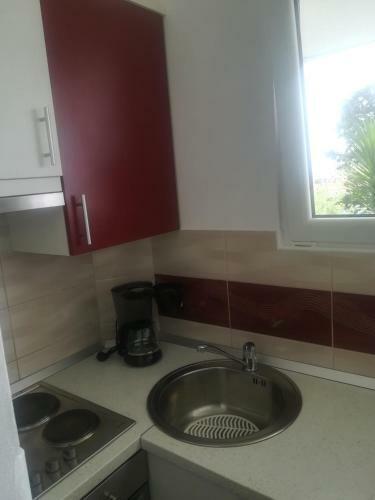 Apartmani Ivi? Paka Rab