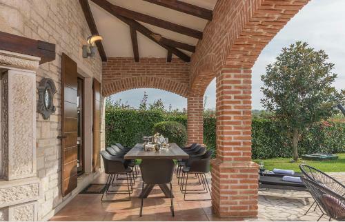 Luxury Unique Stone Villa Rustica In Istria