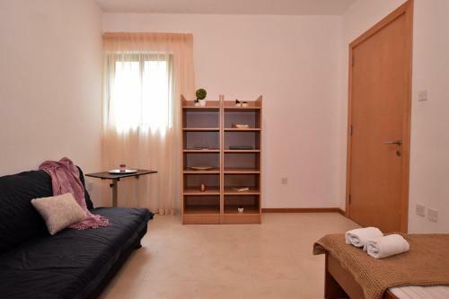 Three Bedroom Apartment Manikata