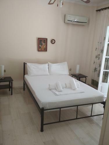 Apartamento Traditional House Garounas