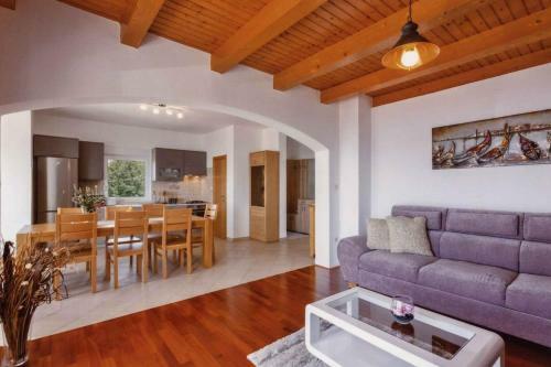 Apartments In Crikvenica 37169