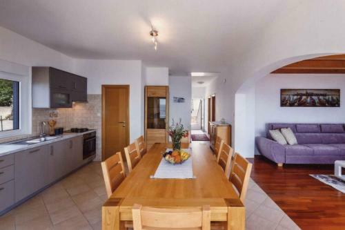 Apartments In Crikvenica 37169