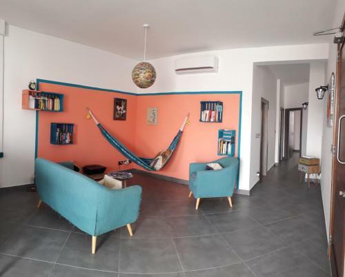 Hostal Furr, Purr & Pool
