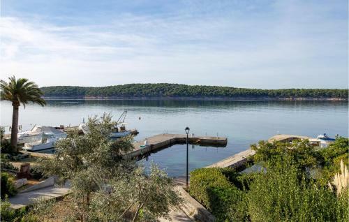 Stunning Apartment In Rab With Wifi And 2 Bedrooms