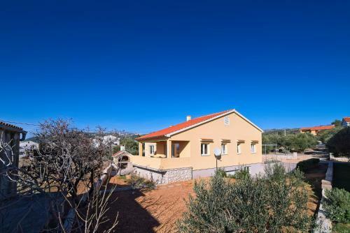 Villa House Paula Rab (4-7 Guests)